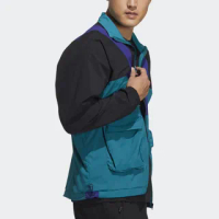 【adidas 愛迪達】外套 男款 運動外套 風衣外套 亞洲碼 ST LTWIND WVJK 黑綠 HE9930