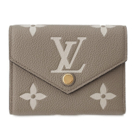 【Louis Vuitton 路易威登】M81861 經典Monogram壓花Victorine系列三折錢包短夾(奶灰色)