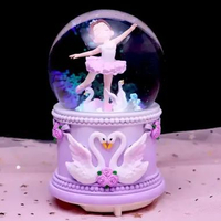 Kotak Musik Snowball Cinnamoroll Kapibara Kuromi Melody Snowglobe Kado Ultah Anak Hadiah Birthday Gi