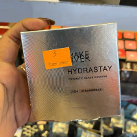MAKE OVER HYDRASTAY PRISMATIC GLASS CUSHION 12g