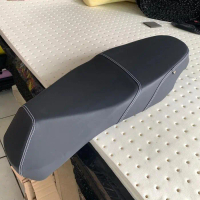SALE! - KULIT JOK MOTOR SARUNG JOK MOTOR TERBARU MOTIF BAHAN COPY MBTECH FULL CARRERA JAHIT TENGAH [