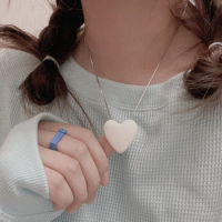 Stylish Heart Pendant Necklace Heart Choker Heart Pendant Collarbone Chain Heart Choker Steel Material for Girl