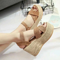 Cross-Border Indoor Slippers, Oversized, For Women, Winter, New Arrival, Wedge Sole, Smooth Suede