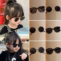 Kính râm màu đen, dành cho trẻ em, chống tia cực tím, thích hợp cho bé trai và bé gái, kính mới, kín