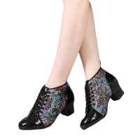 XIHAHA Woman Stone Pattern Splicing Oxford Cloth Women Dance Shoe Latin Dance Shoes Ladies Samba Dancing Shoes Short Boots