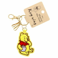 【震撼精品百貨】小熊維尼 Winnie the Pooh ~日本Disney迪士尼 小熊維尼刺繡皮革鑰匙圈-傻笑*68823