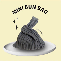 Wylla brand กระเป๋าผ้าพลีท Mini bun bag >> ลูกค้าใหม่ ราคาพิเศษ คําแนะนําผลิตภัณฑ์ใหม่ของเดือนนี้  ผ