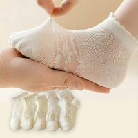 (5雙一組) 奶白蕾絲花紋玻璃透膚短襪 襪子 透明 水晶襪 玻璃襪 透膚襪 女童