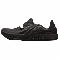ISPA UNIVERSAL BLACK