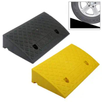 1pcs New Portable Lightweight Car Plastic Curb Ramps Heavy Duty Plastic Threshold Ramp Mat Pad for Car Truck Motor Wheelchair
