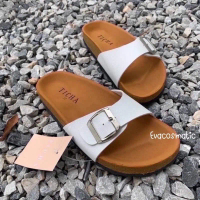 รองเท้าแตะทิชา  ticha (น้ำตาล)