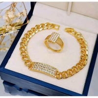 Set Perhiasan Wanita Gelang Tangan dan cincin Titanium Motif Rantai Emas