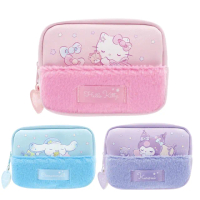 【小禮堂】Sanrio 三麗鷗 絨毛拼接化妝包 睡衣款 Kitty 大耳狗 酷洛米(平輸品)