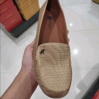 SEPATU TRISET GOLD FLAT SHOES