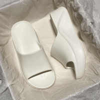 [Free Shipping] New Thick-Soled Womens Summer EVA Non-Slip Wedge Fashionable Outdoor Height-Increasi