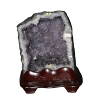 【古緣居】巴西天然紫水晶洞 +木製底座(23.3公斤)