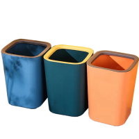 【歐德萊生活工坊】北歐撞色垃圾桶 10公升(垃圾桶 回收桶 桶子 造型垃圾桶)