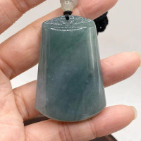 Giok jadeite feicui burma tipe a liontin