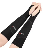 Băng tay đệm bóng chuyền iWin Keepa IEL704 hạn chế đau chấn thương tay, hàng chính hãng