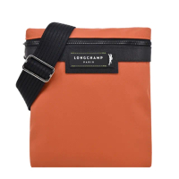 【LONGCHAMP】LE PLIAGE ENERGY系列再生尼龍直式斜背包(赭)