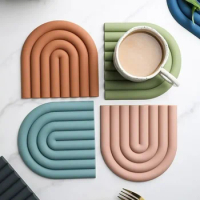 Rainbow Silicone Table Mat Coaster Hot Dishes Potholder Placemat Multifunctional Pot Holders For Kitchen Heat Resistant Pan Pads