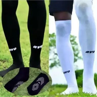 Kaos Kaki AVO Anti Slip SOCCER Sepak bola Panjang Hitam Putih 100% Ori PUTIH