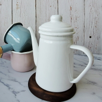 【現貨】日式加厚琺瑯壺 1.1L【來雪拼】【現貨】咖啡壺 紅茶壺 牛奶壺 露營壺