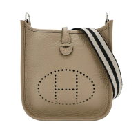 【Hermes 愛馬仕】Mini Evelyne TC牛皮銀釦雙色背帶斜背包(AD馬爾法米)