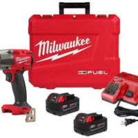 Milwaukee 2962P-22R 18V Cordless 1/2" Impact Wrench Kit w/Batteries and Charger