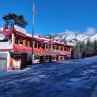 住宿 Hotel Burans & Restaurant 查克拉塔
