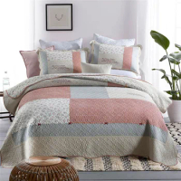 CHAUSUB Cotton Patchwork Quilt Set 3PC Pastoral Bedspread with Shams Queen Size Quilted Coverlets for All Season Blanket on Bed