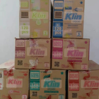 (1 karton ) soklin liquid cair sachet isi 120 pcs
