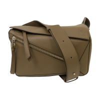【二手名牌BRAND OFF】LOEWE 羅威 棕色 牛皮 Small Puzzle Bumbag 肩背包 銀扣