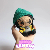 Mô Hình Nhân Vật Valorant Killjoy (Handmade Đan Len) Len Lỏi VN (có kèm móc treo cặp, balo)
