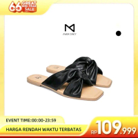 PARIS ZOey Sandal Flat Wanita Desain Silang Tracy PZX2224301 Sendal dengan Harga Spesial Rp 109.999 