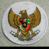 Emblem Bordir Garuda Lingkaran Putih