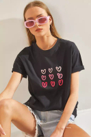 Bianco Lucci Women's Heart Printed Tshirt