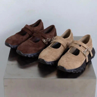 VS7338-3 Heeled Shoes Suede decorated with straps
