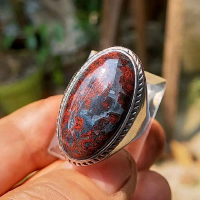 Akik Badar Besi Klasik Semi Kristal Nempel Magnet Joss - Dimensi 23x13, Ring 19