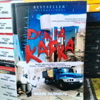 Haruki Murakami Buku Dunia Kafka Sebuah Novel Menarik Tentang Cinta Tragedi Dan Pergulatan Hidup Bes