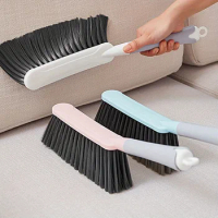 1 bed sweeping brush with handle, pet hair removal brush, bed dust removal brush, sofa, cleaning tool