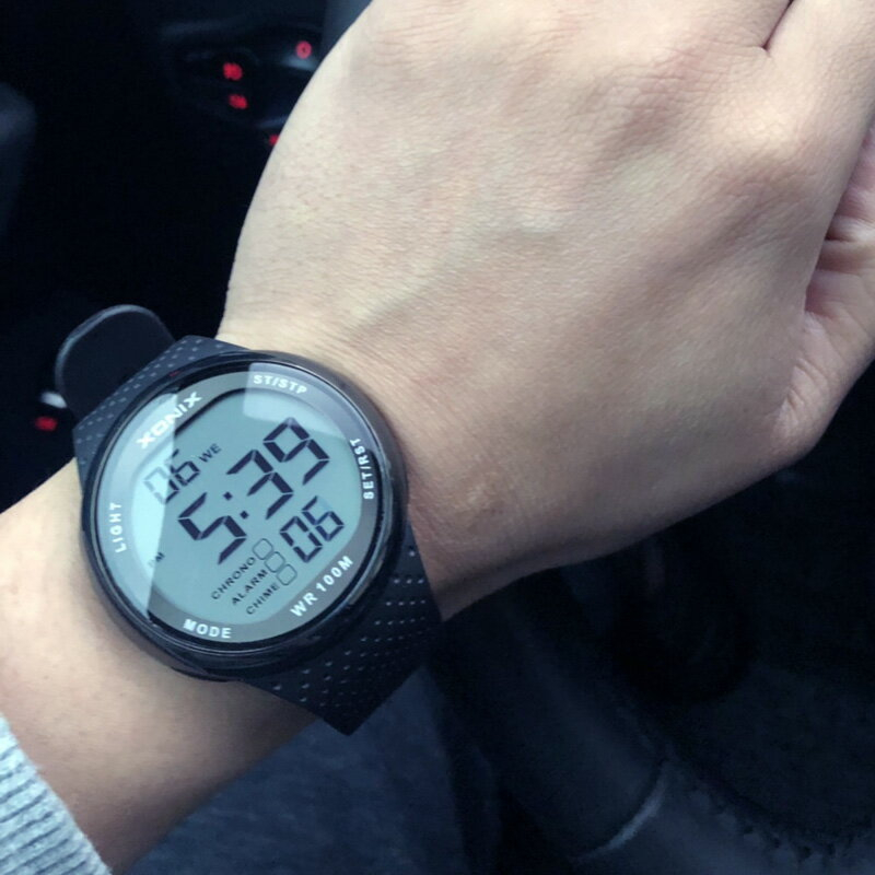 Xonix digital hotsell watch