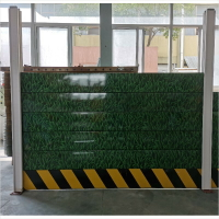 市政彩鋼圍擋施工擋板工地沖孔鋼結構圍欄PVC鐵皮護欄