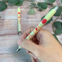 日本熱門文具直送 迪士尼 維尼 搖搖筆  小熊維尼 自動鉛筆  0.5自動筆 搖一搖筆芯就會自動帶出 日本製文具