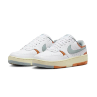 【NIKE 耐吉】W Nike Gamma Force 白灰棕 DX9176-112(皮革 經典 運動鞋 休閒鞋 女鞋)