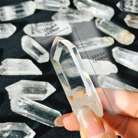 [ร้าน CoachWanchai] Natural Clear Quartz Crystal, Clear Quartz Crystal Point , Free Standing Crystal