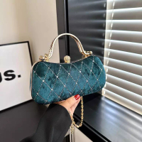 Vedlyn Vedlyn Scarlett Tas Pesta Wanita Clutch Beludru Elegan – Green