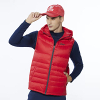 【Lynx Golf】男款保暖羽絨素面款脇邊羅紋設計無袖連帽背心(紅色)