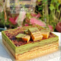 ( Mik 1 Loyang MAKJO) Kue Basah Maksuba Kojo SIGNATURE PALEMBANG SINCE '86 ( PO kue 41 macam )