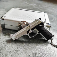 2024 New 1:3 Alloy Beretta M92A1 DetachableToy Gun Mini 92F Pistol Model Keychain Pendant Miniature Pistola Toy with Alloy Box
